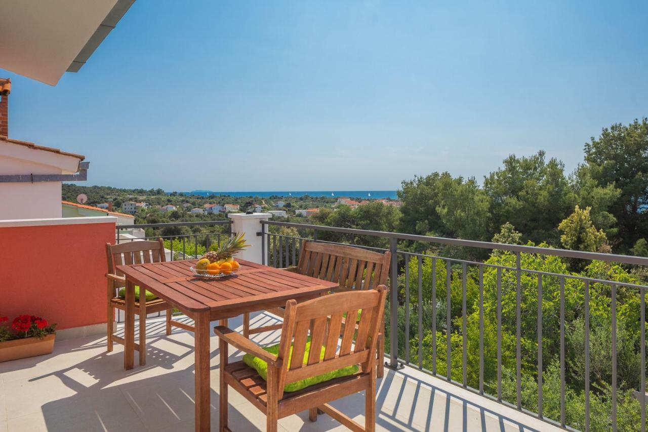 Villa Basic Sevid Zewnętrze zdjęcie